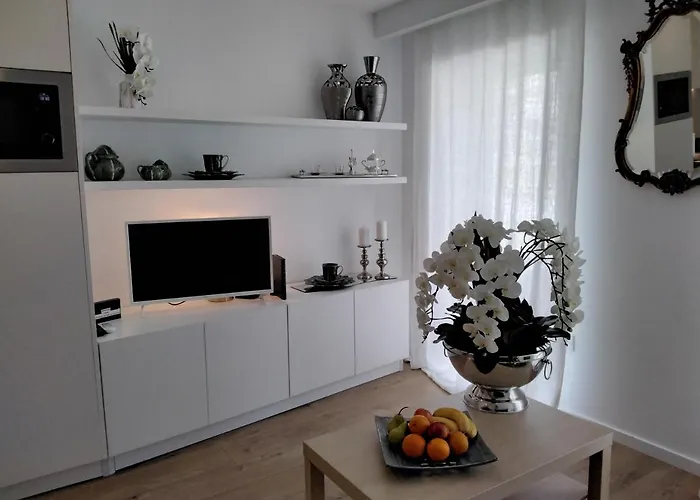 Апартаменты Pearl House *